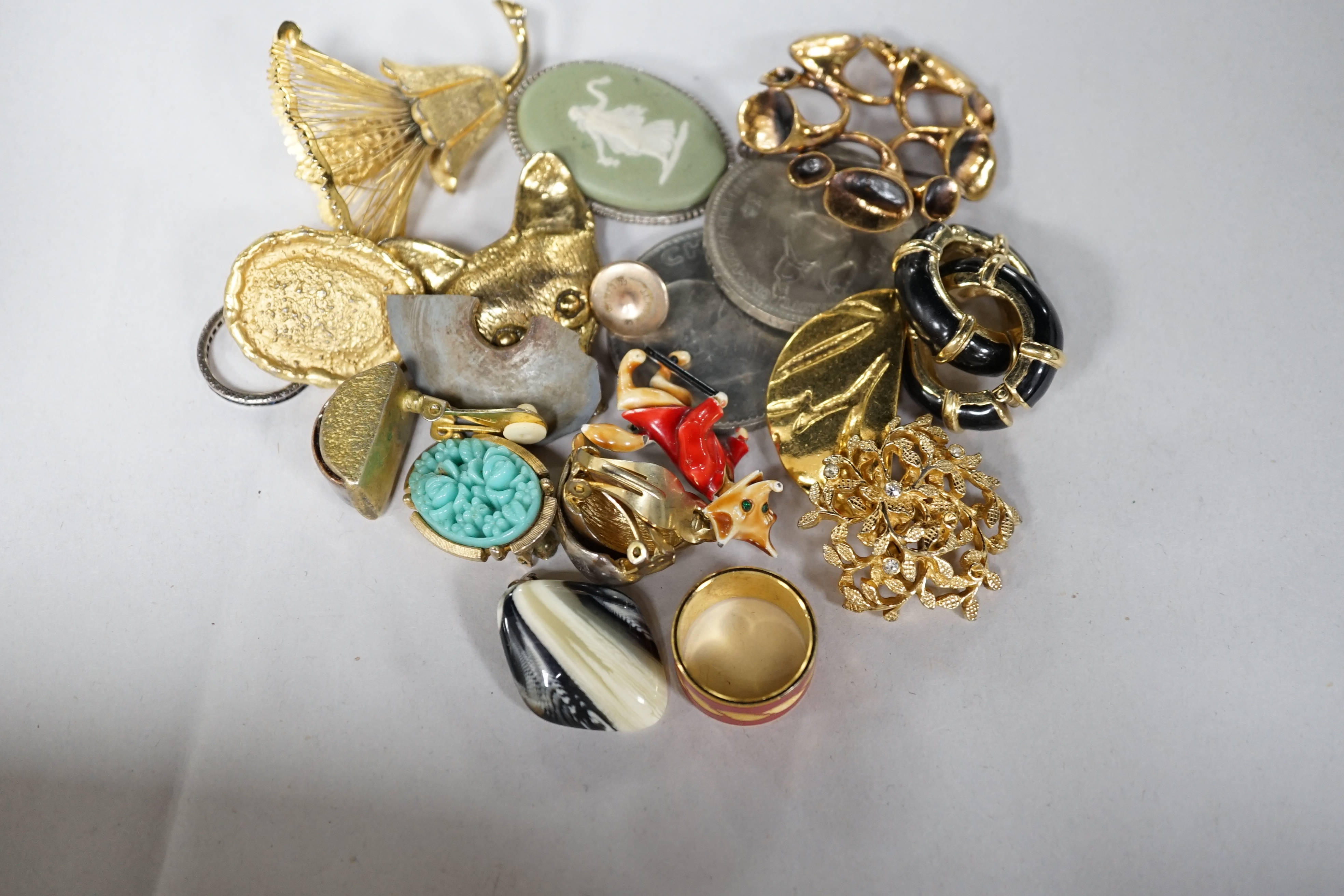 A quantity of costume jewellery and a Victorian yellow metal and turquoise cluster set brooch, 33mm, Condition - poor to fair